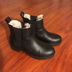 Fur Lined Chelsea Boot